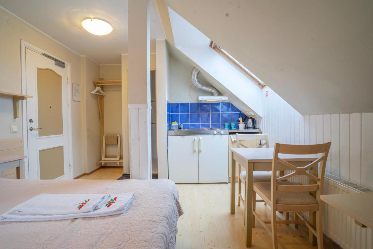 Kongo Hotel Haapsalu Luaran gambar