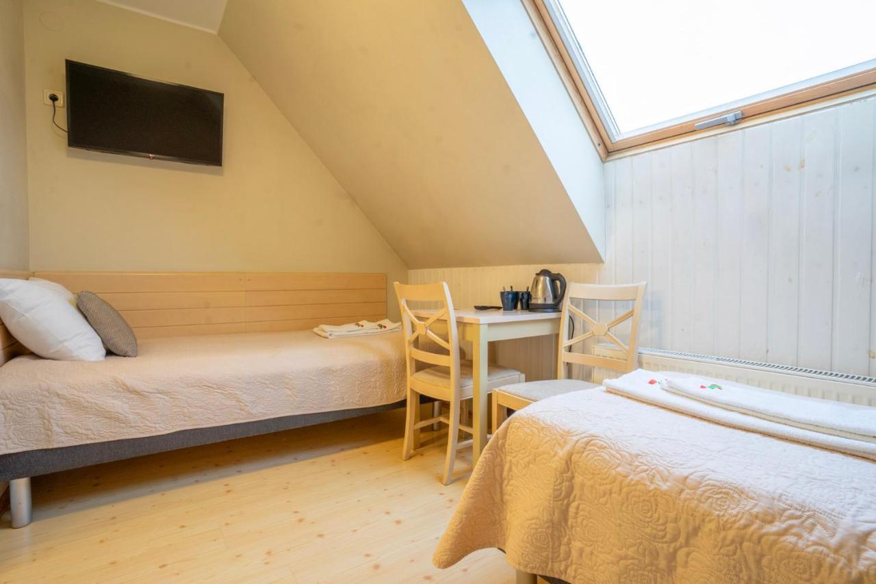 Kongo Hotel Haapsalu Luaran gambar