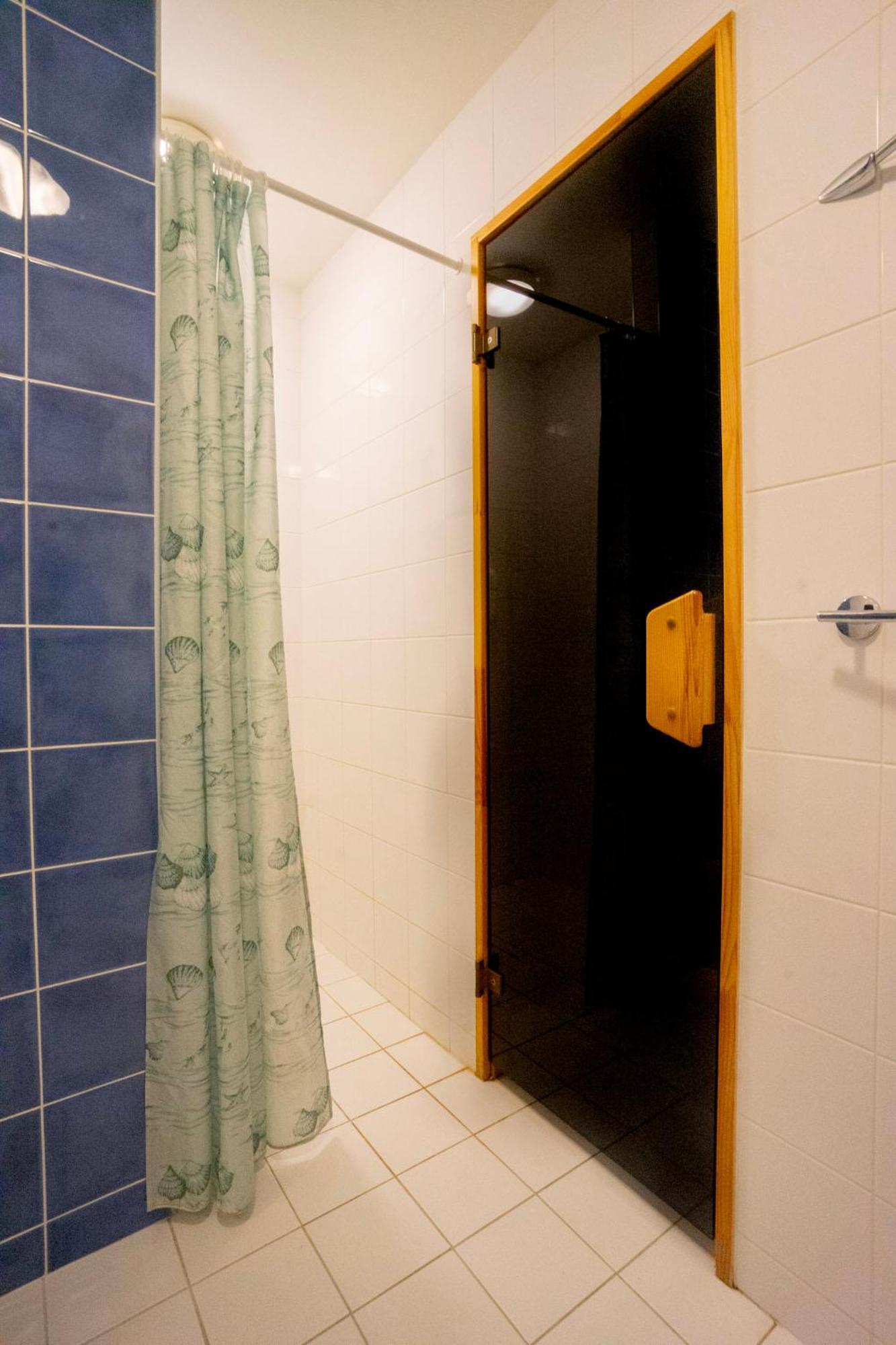 Kongo Hotel Haapsalu Luaran gambar